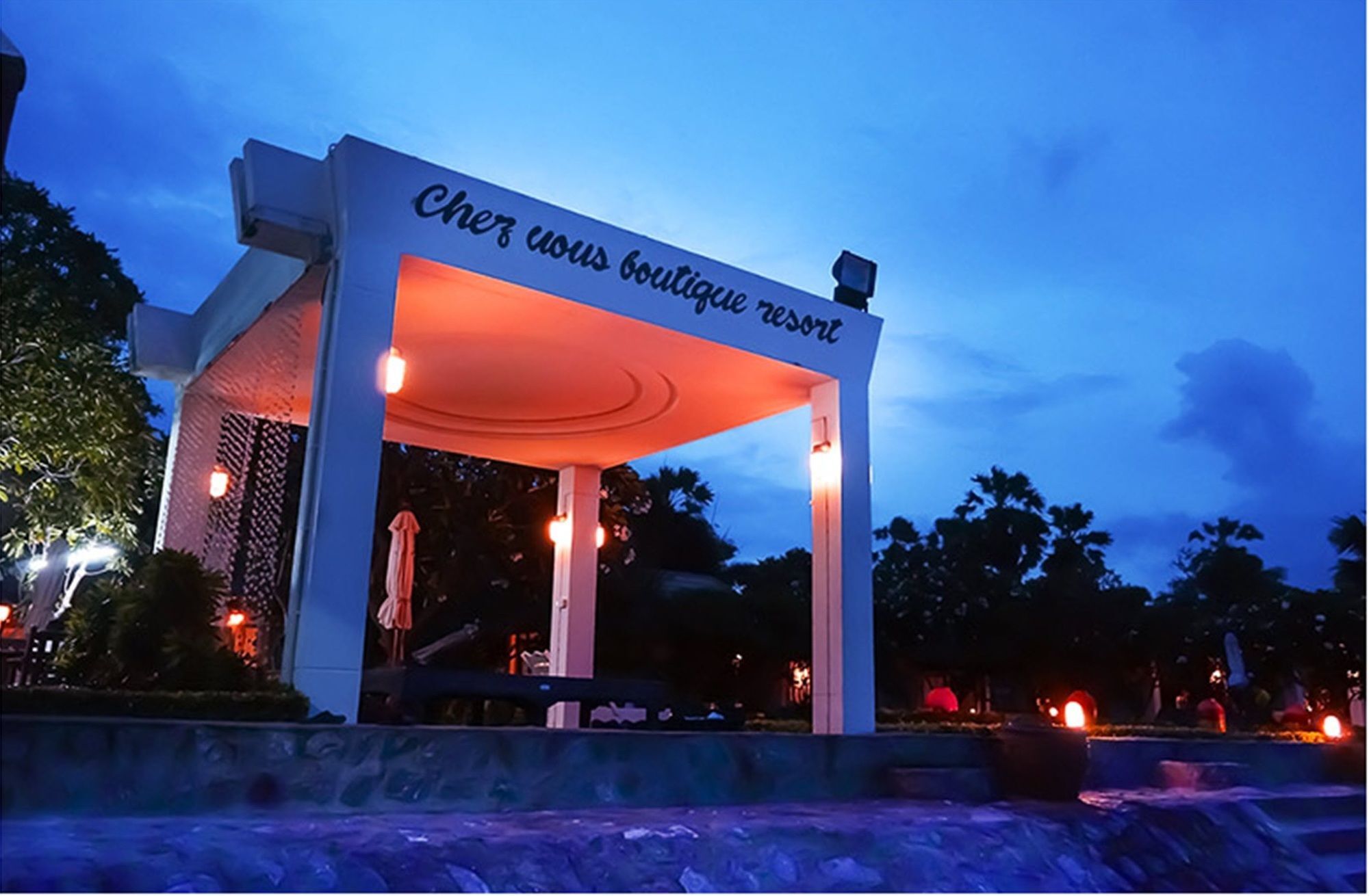 Chez Nous Boutique Resort Haad Chao Samran Exterior photo
