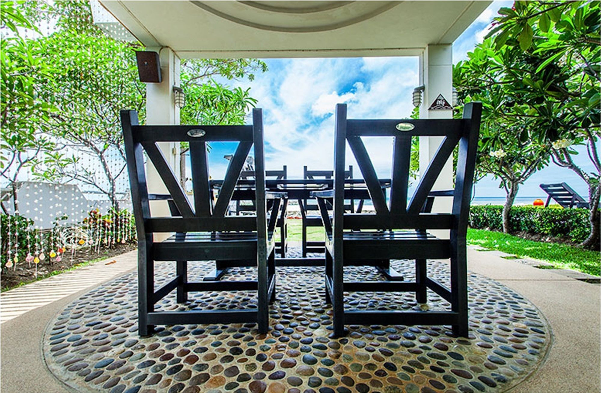 Chez Nous Boutique Resort Haad Chao Samran Exterior photo